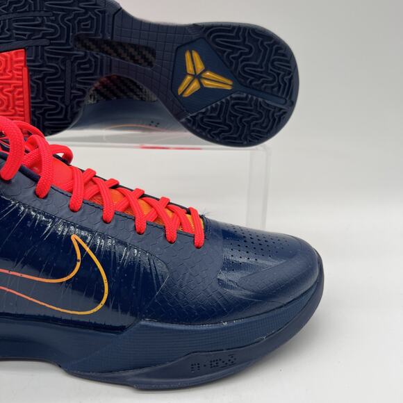 Mens Size 7.5 / Womens 9 Nike Kobe 5 x Caitlin Clark Midnight Navy IM3207 400 main image 4